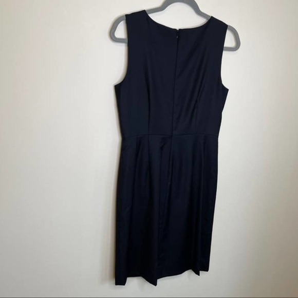 J. Crew Gray Wool Pleated Sleeveless Sheath Dress 6 - Picture 7 of 7